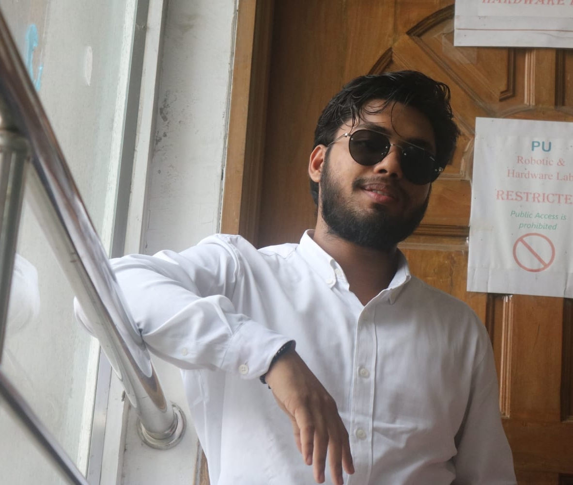 Avik's photo